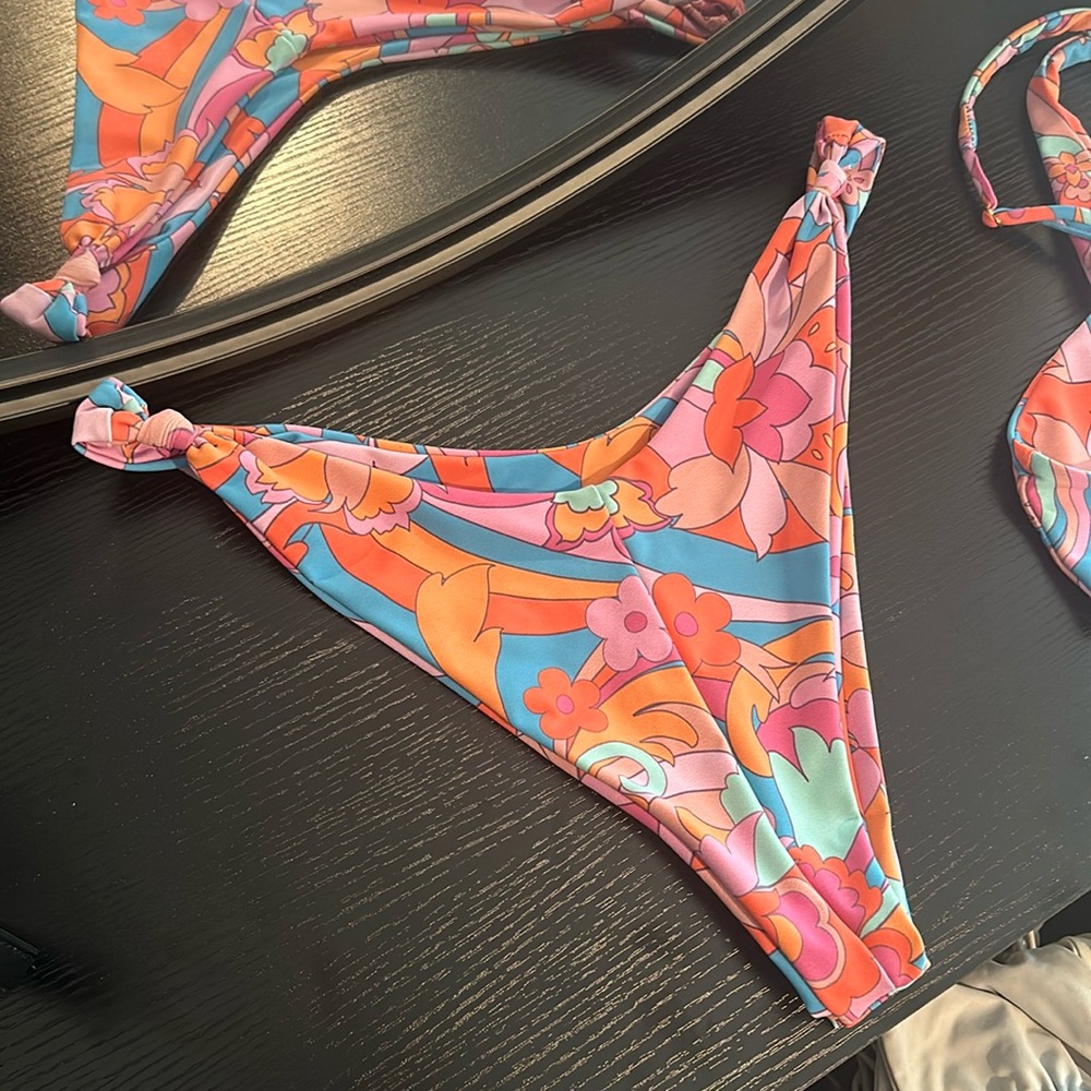 Skatie XL bikini bottoms